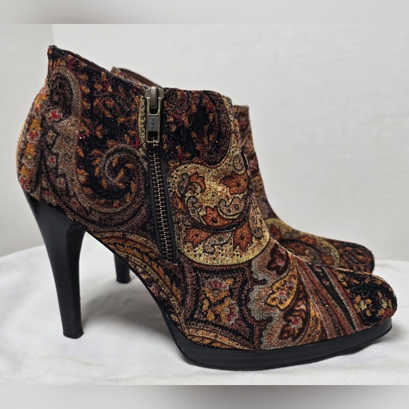 Diba Multicolor Paisley Ankle Booties 8 - Picture 2 of 9